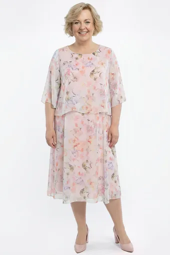 Puuderroosa kleit pastelllilledega